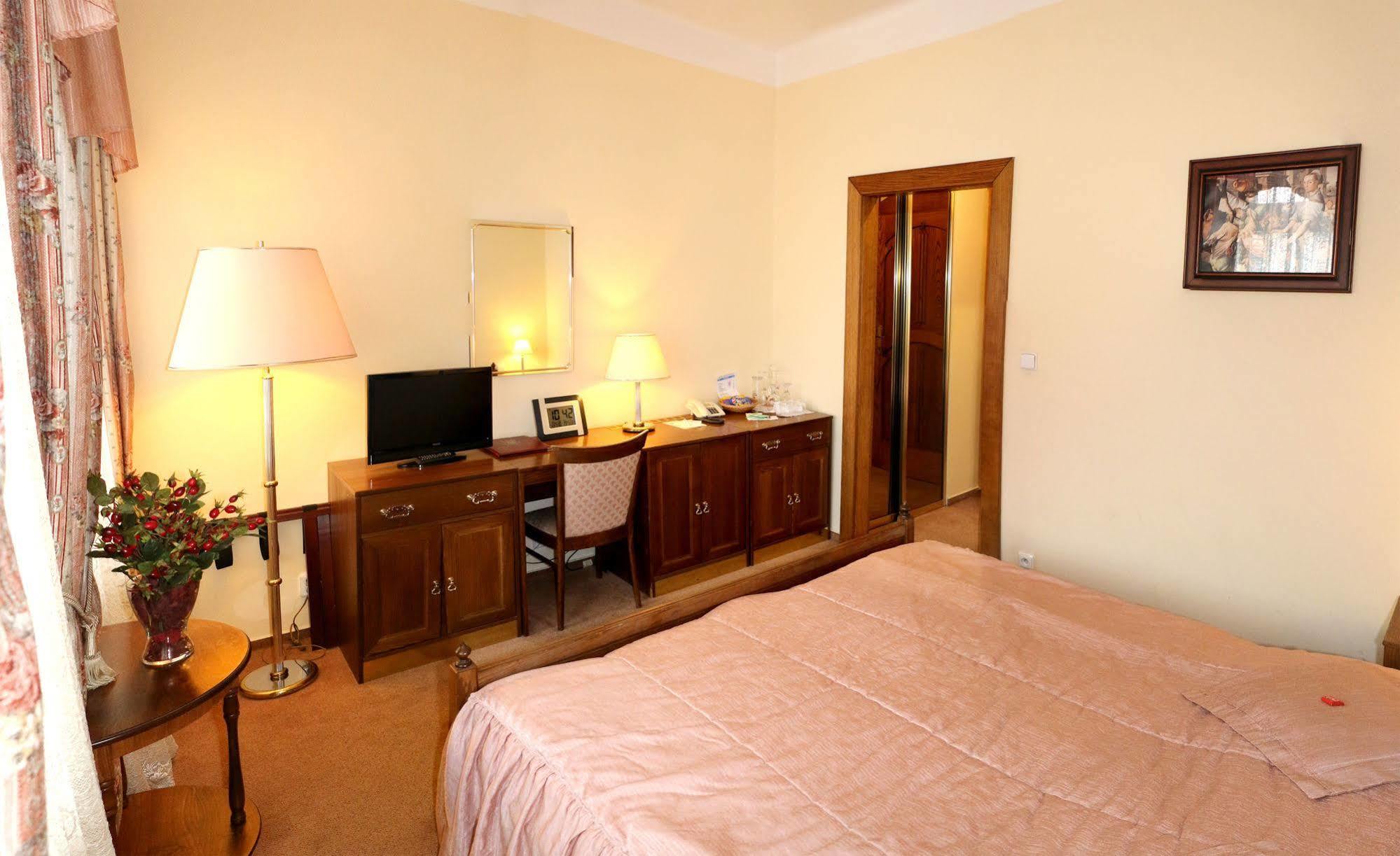River Star Hotel ปราก ภายนอก รูปภาพ
